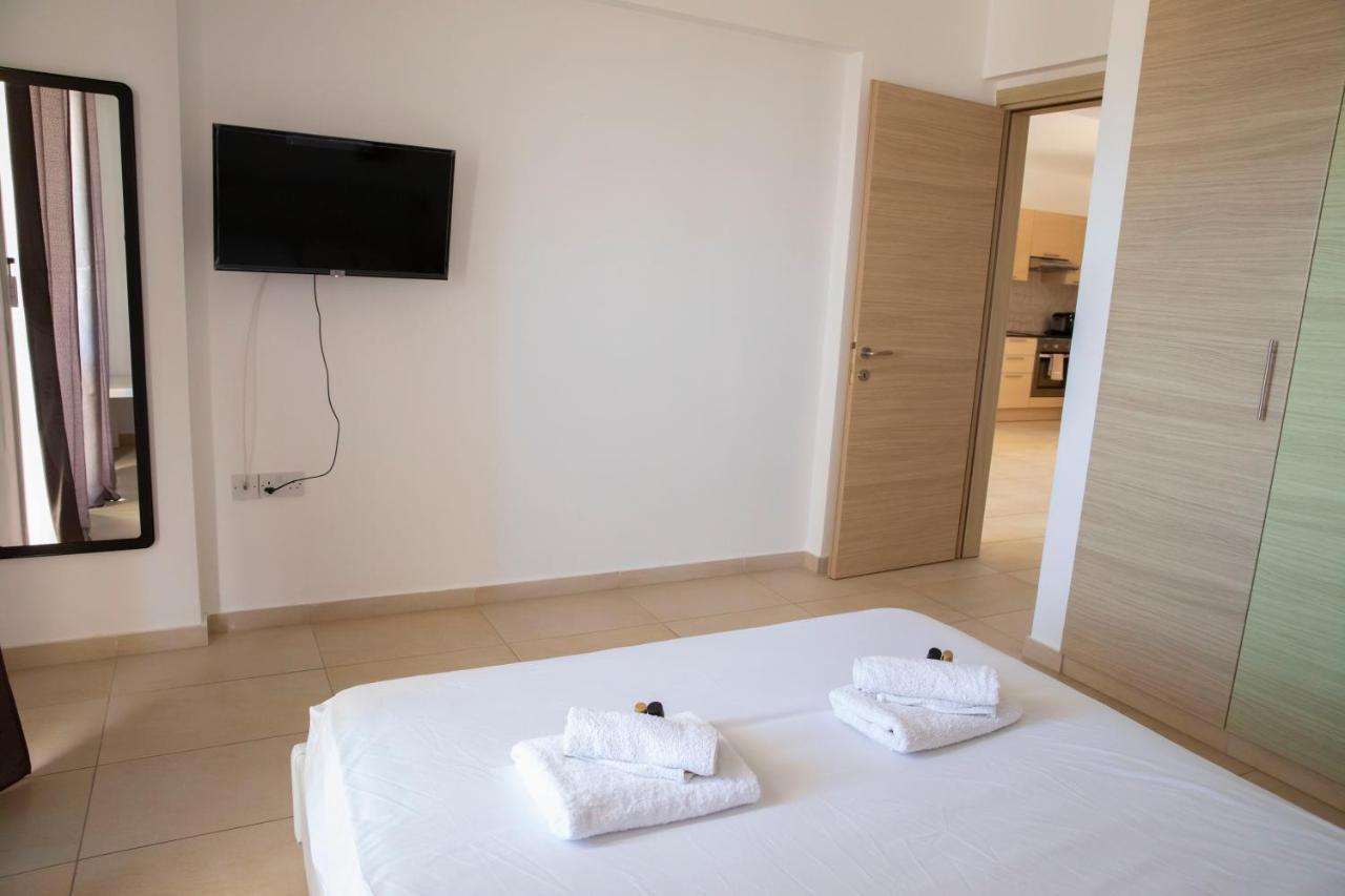 Marcelia Napa Suites ไอยานาปา ภายนอก รูปภาพ